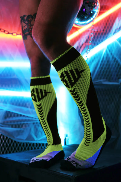 Akira Socks Neon Yellow O S