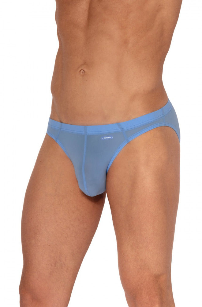 RED 2557 Brazilbrief Sky Blue