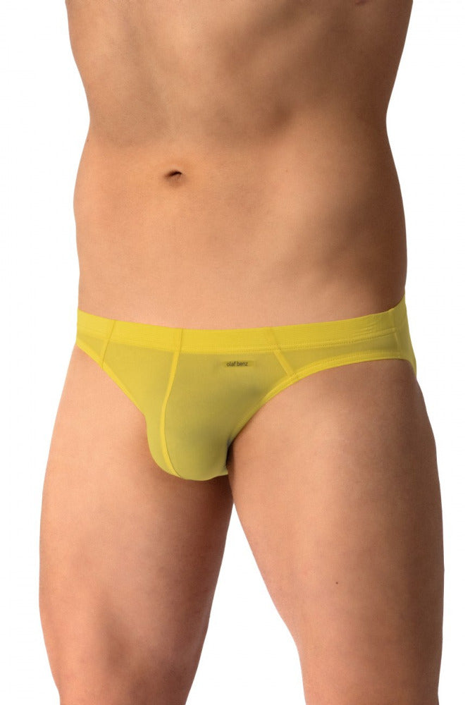 RED 2602 Brazilbrief Yellow