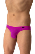 RED 2607 Brazilbrief Magenta