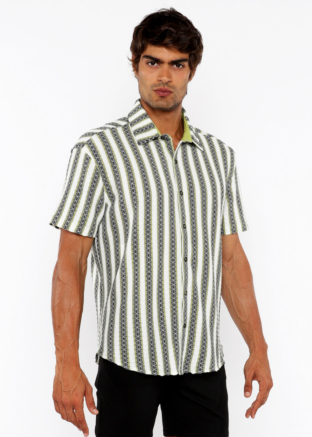 Zigzag Stripe Knit Short Sleeve Shirt