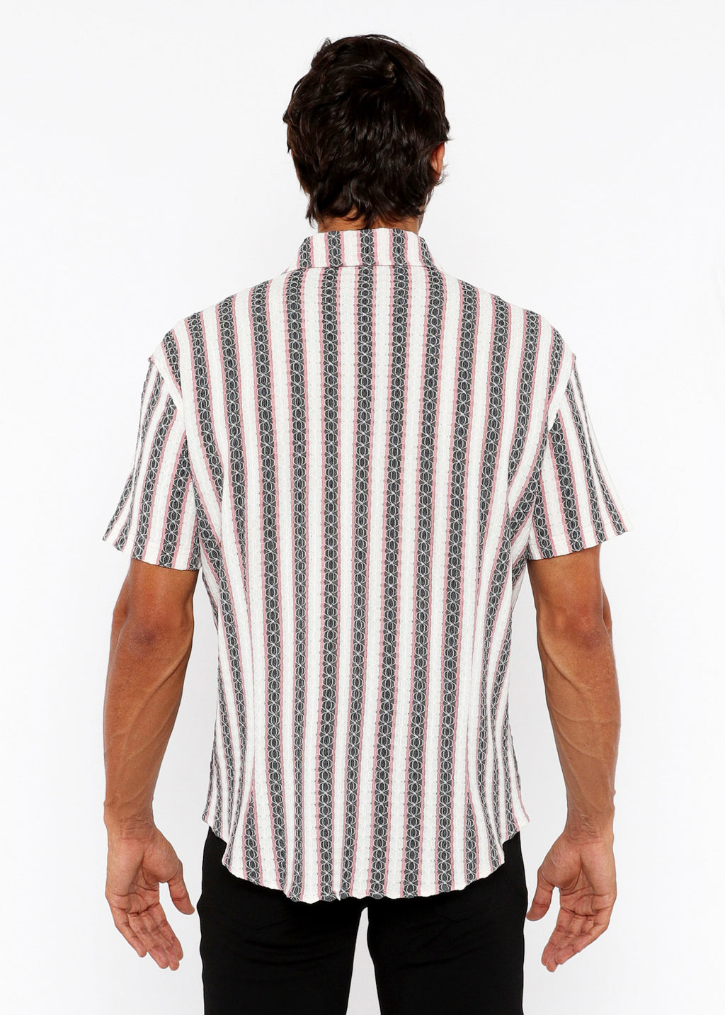 Zigzag Stripe Knit Short Sleeve Shirt