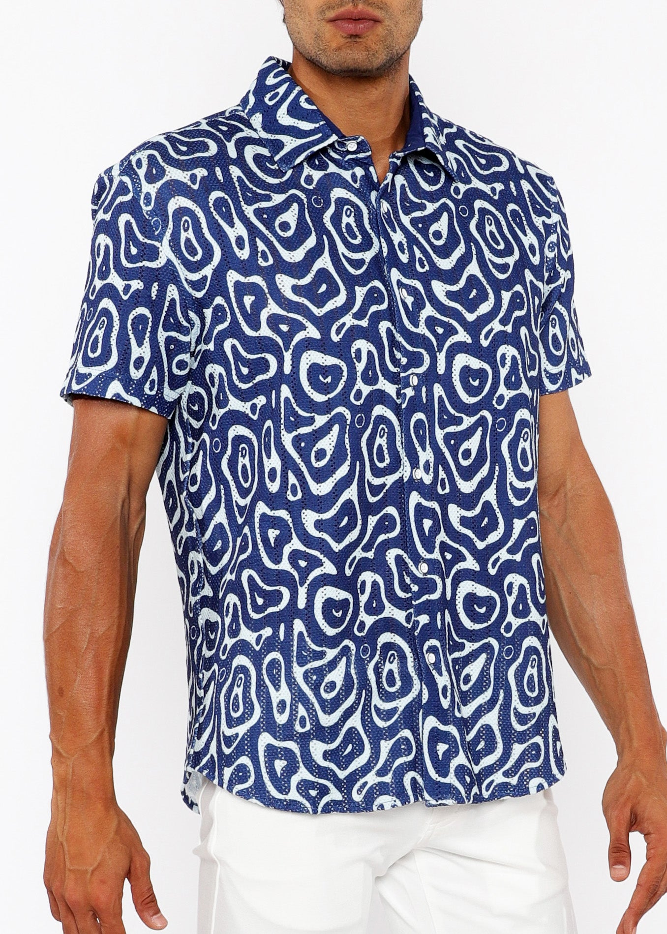 Squiggly Print Open Knit Short Sleeve Shirt