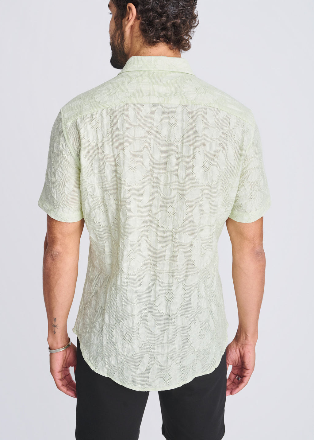 Lightweight Jacquard Short Sleeve Shirt