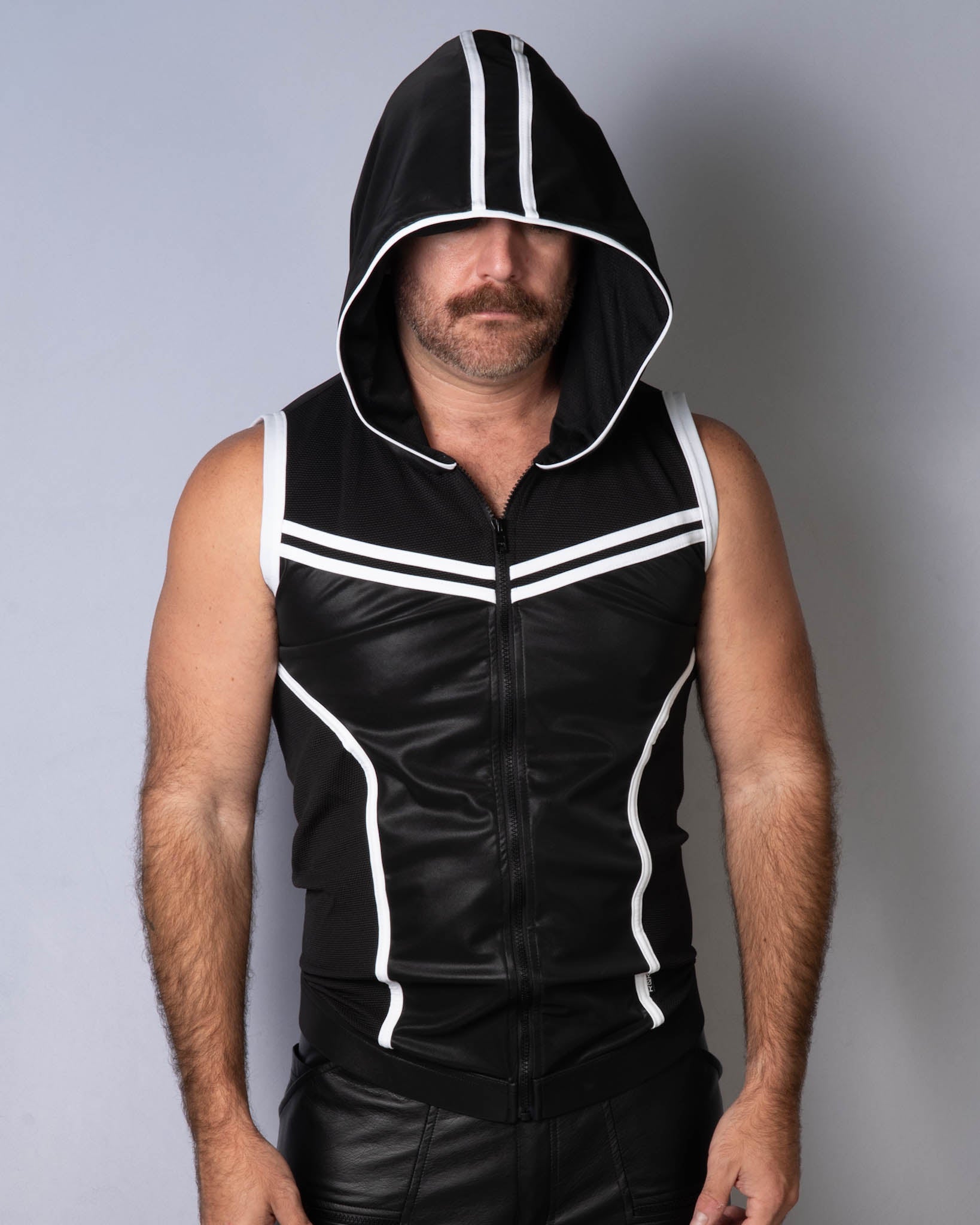Kinky Hoodie Vest