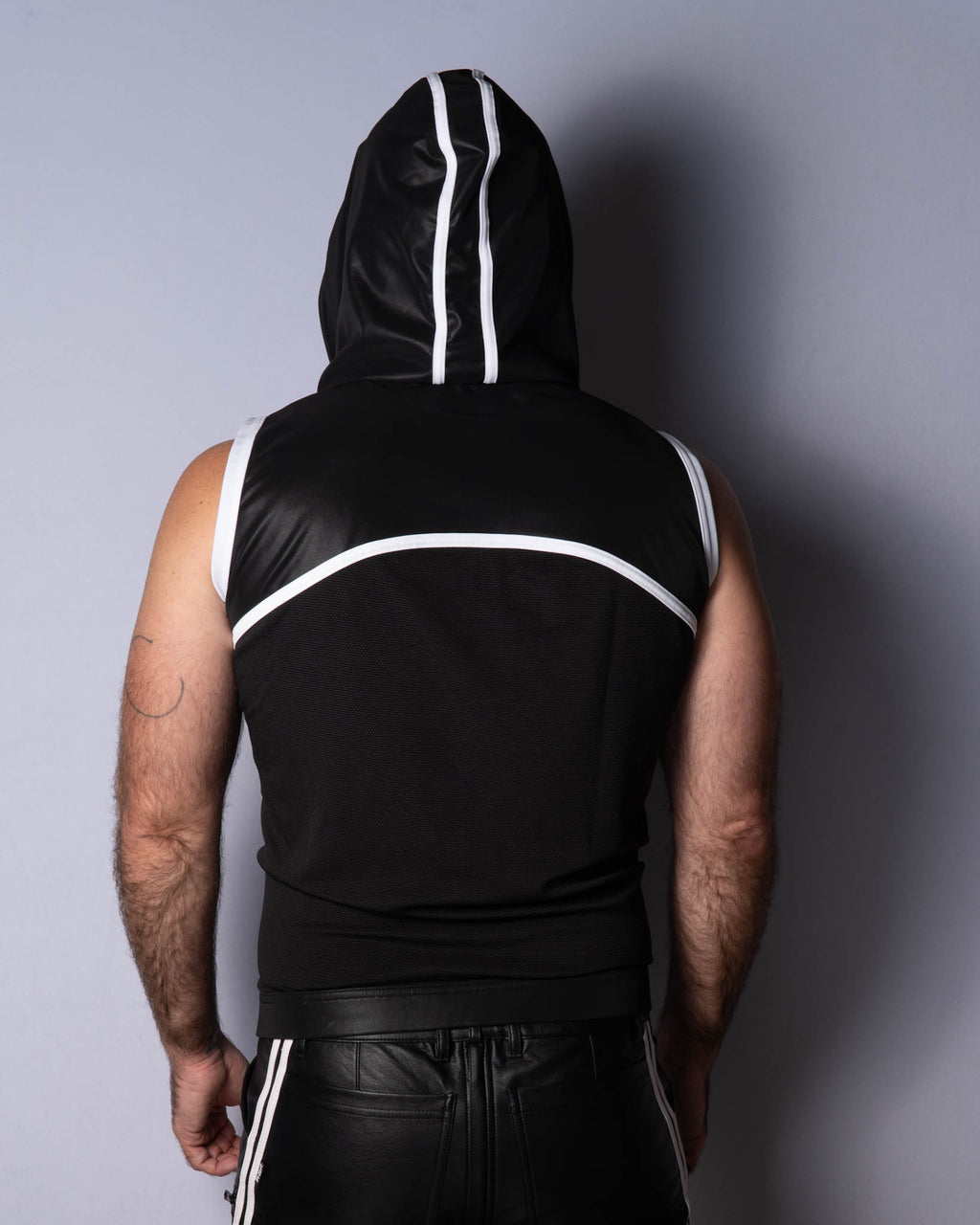 Kinky Hoodie Vest