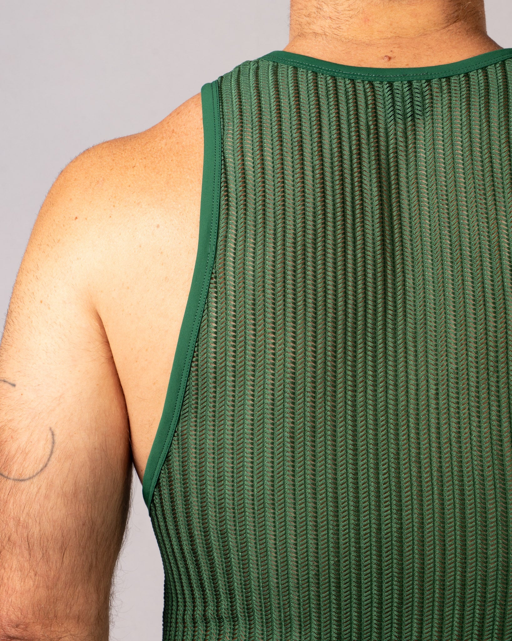 FK SPORT Captivity Mesh Tank Top