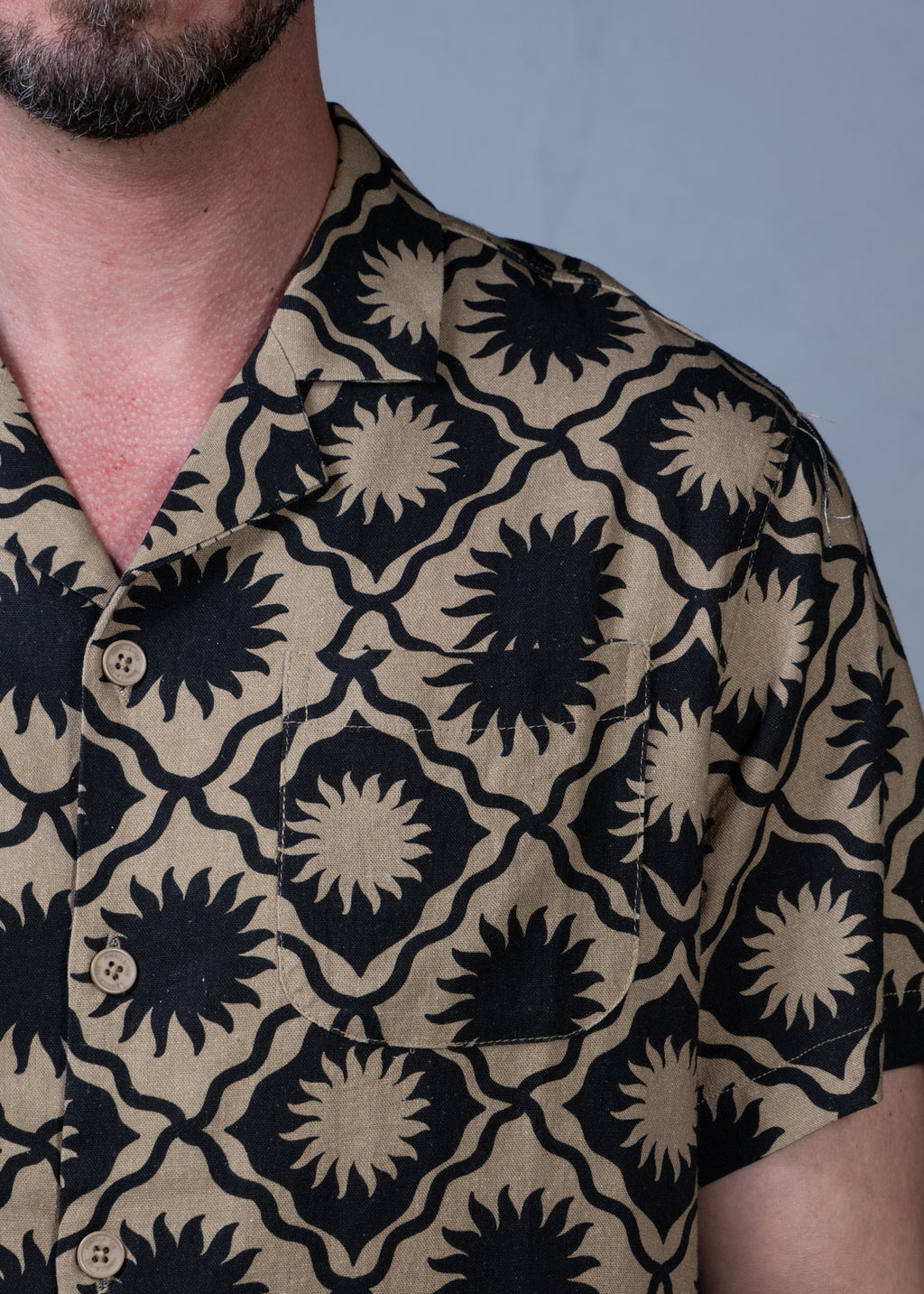 Sunny Tile Linen Yacht Shirt