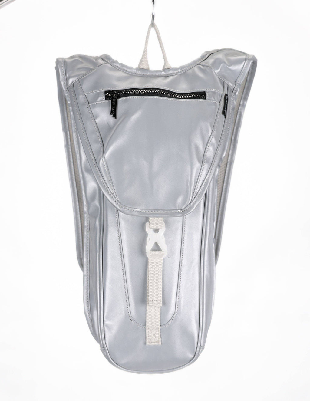 91031: Hydro Pack Insulated | Reflective Silver