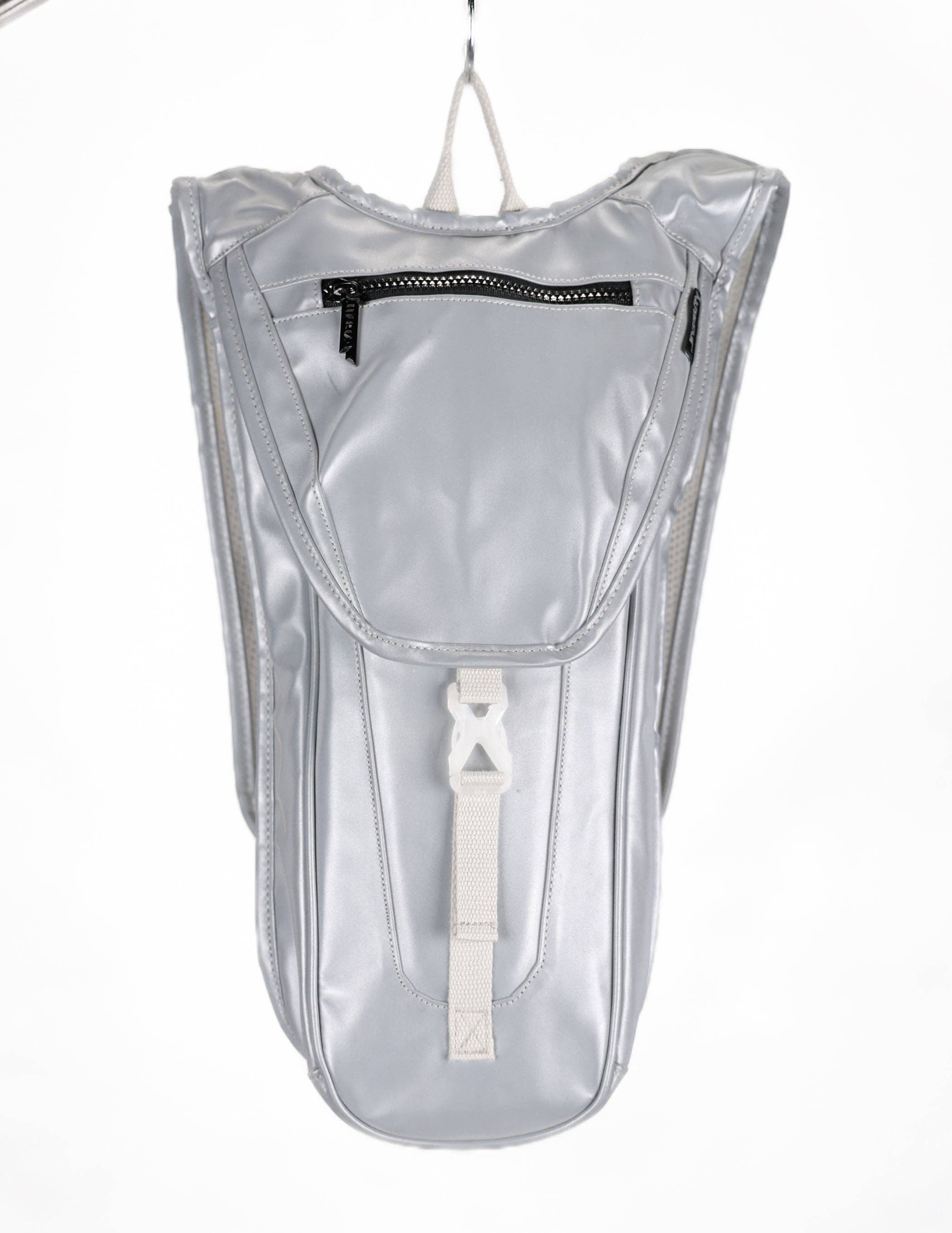 91031: Hydro Pack Insulated | Reflective Silver