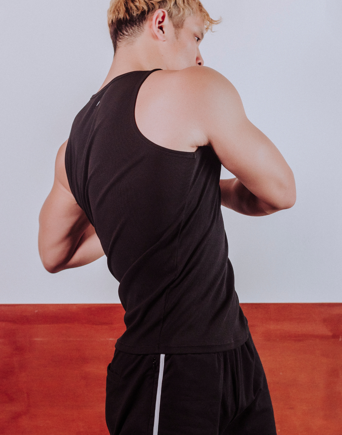 Semi-Square Ribbed Tank