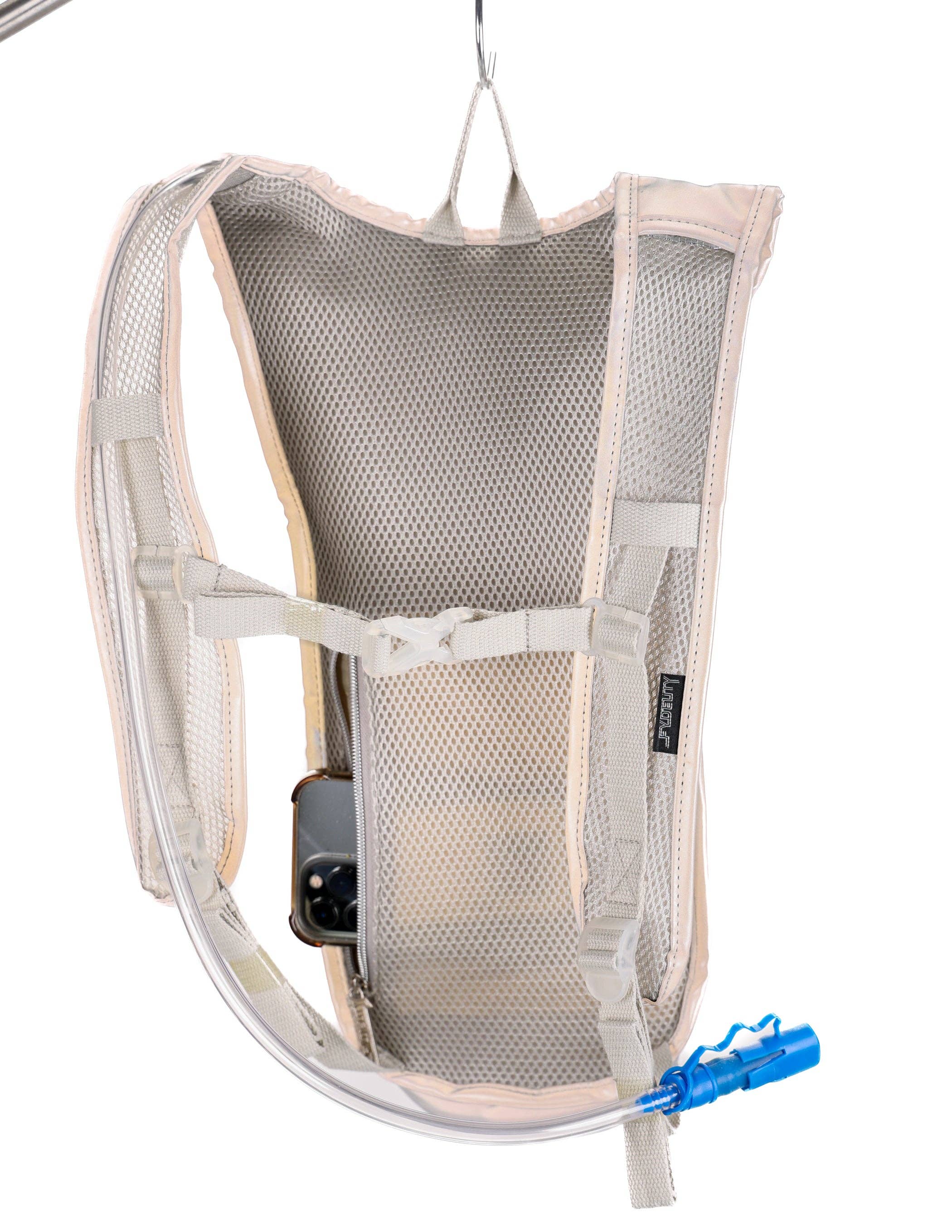 91031: Hydro Pack Insulated | Reflective Silver