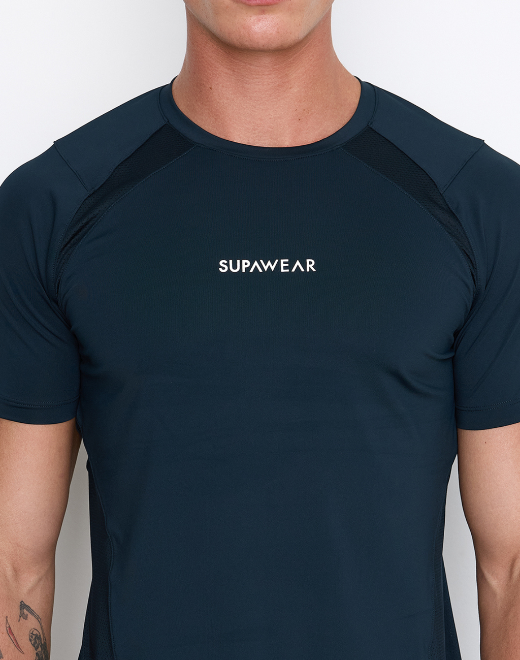 Contour T-Shirt Black