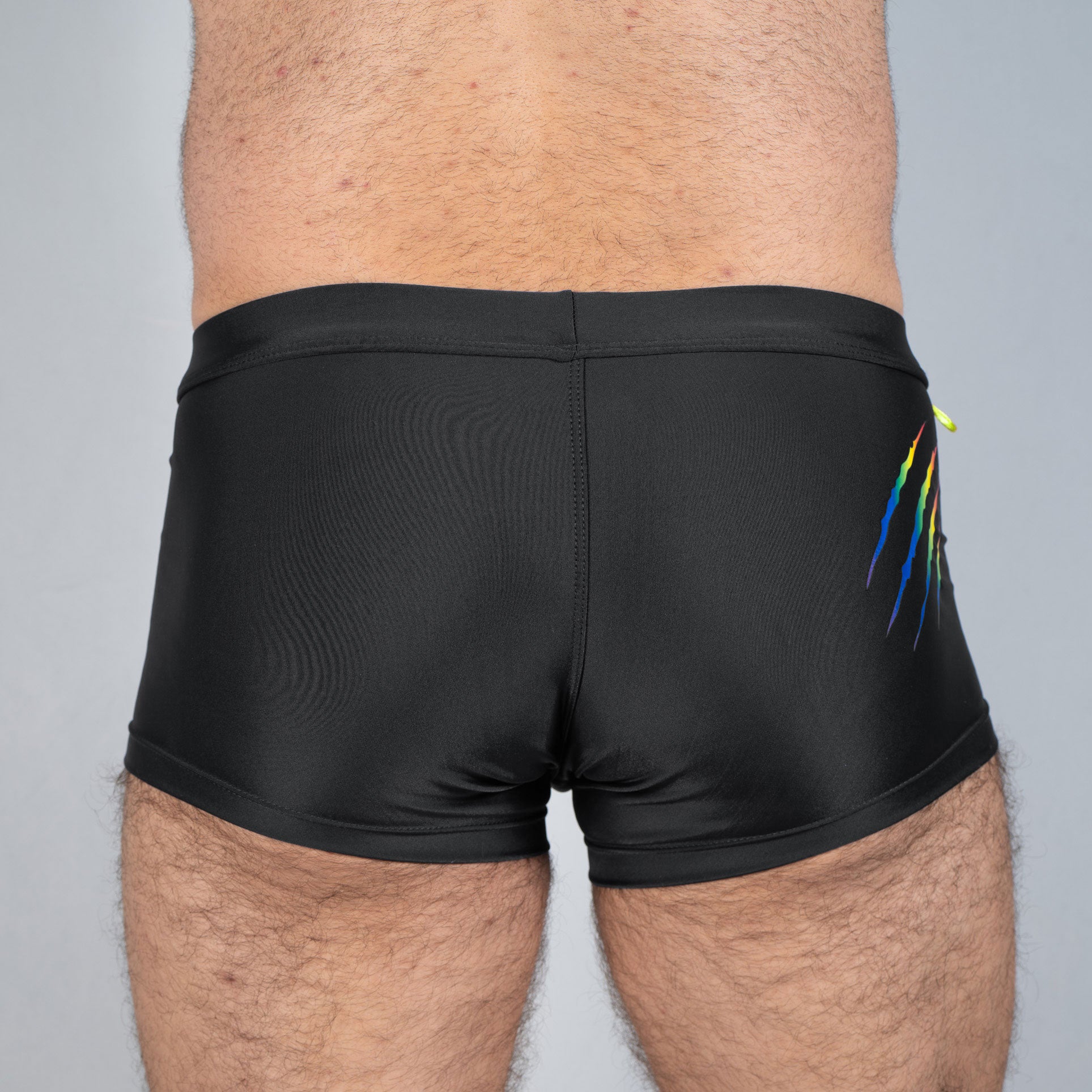 Bear Scratch Square Cut