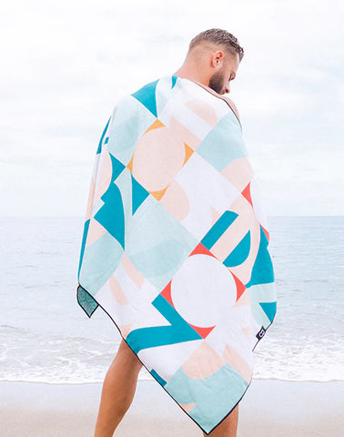 SAND FREE BEACH TOWEL- INSIGNIA PRINT