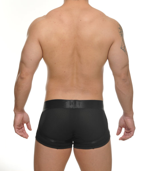 CALLISTO Strapped Trunk