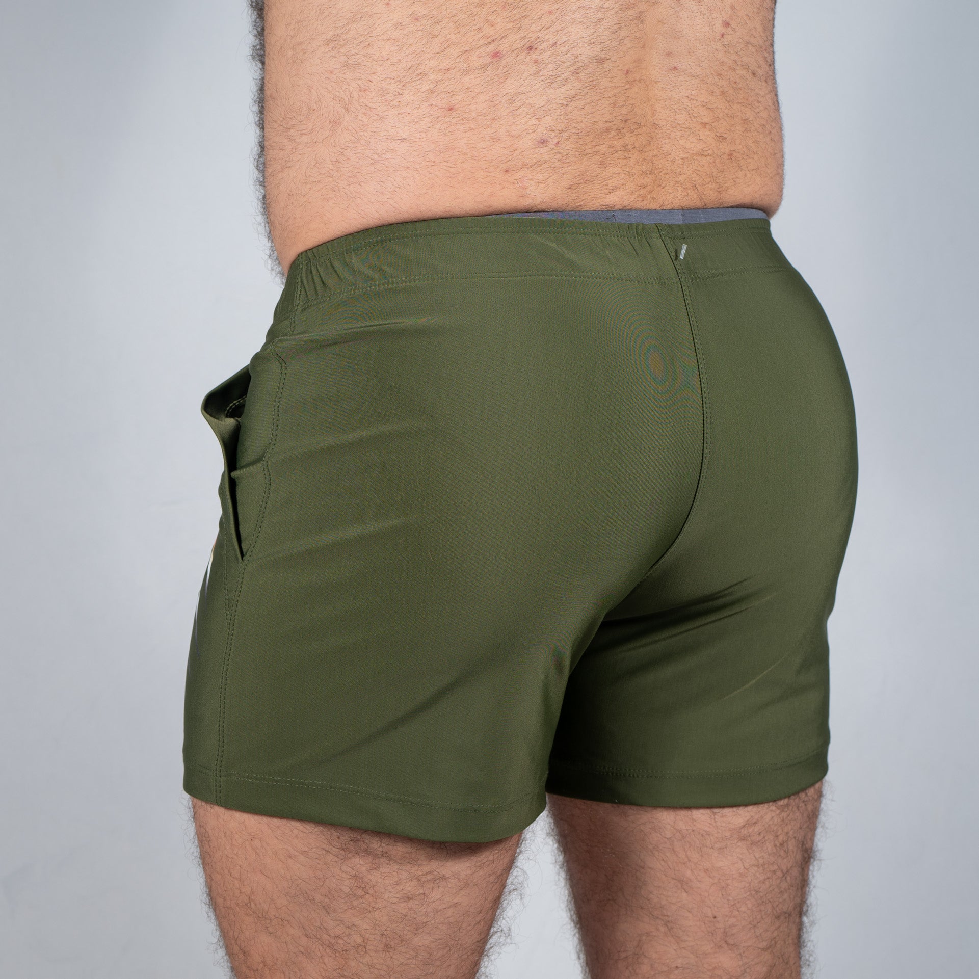 Bear Scratch Pocket Short
