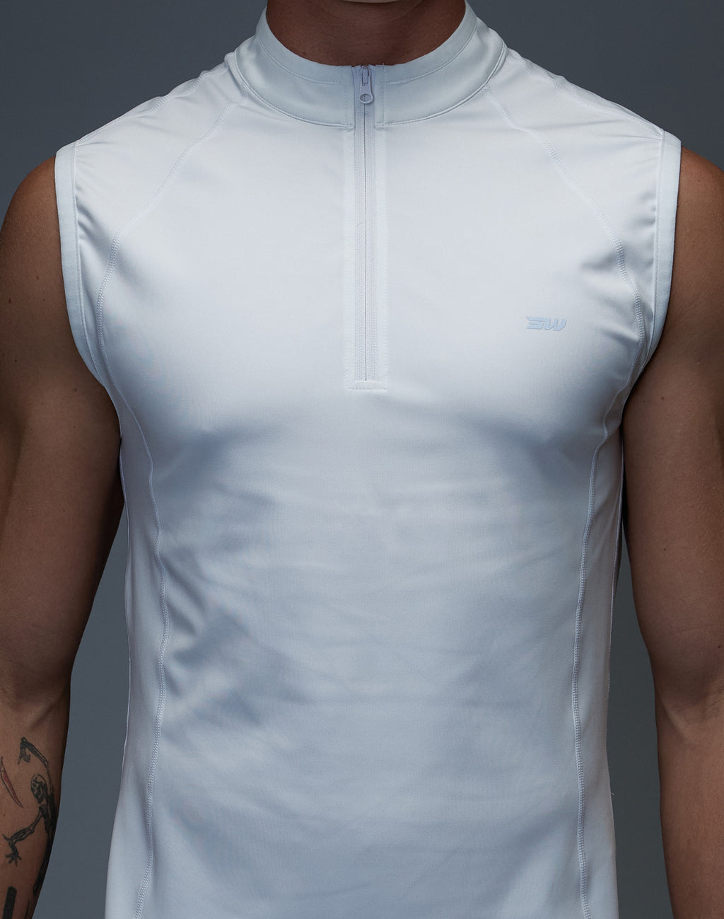 Gym2Street Half Zip Vest