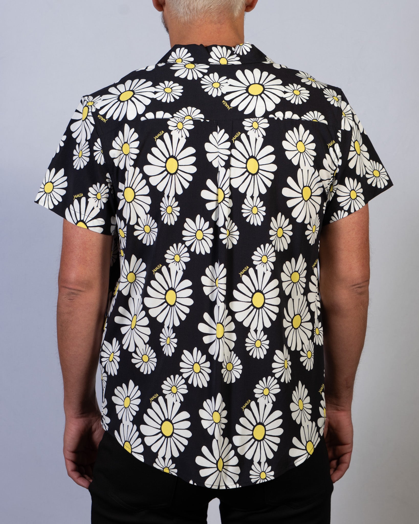 Lazy Daisy Resort Shirt