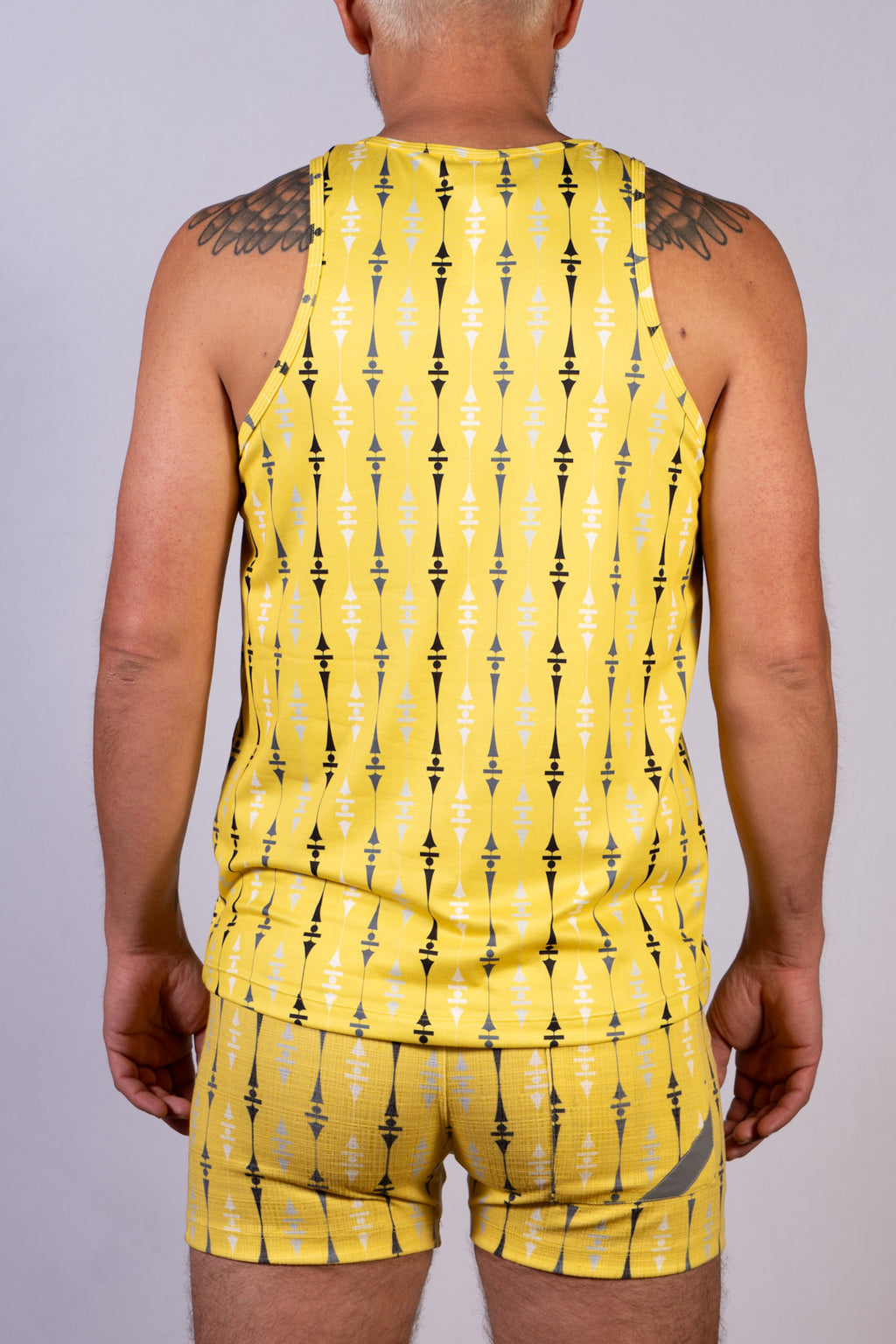 Retro Wallpaper Tank