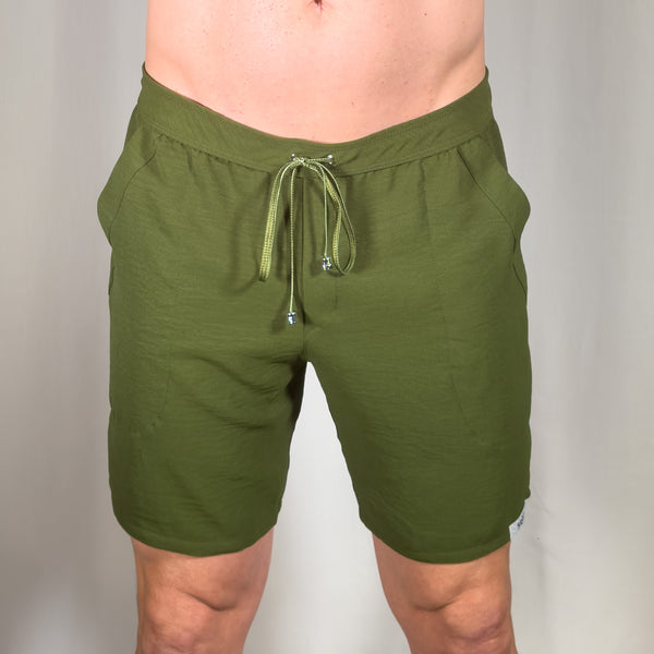 A6 Wrinkled Solid Shorts Green