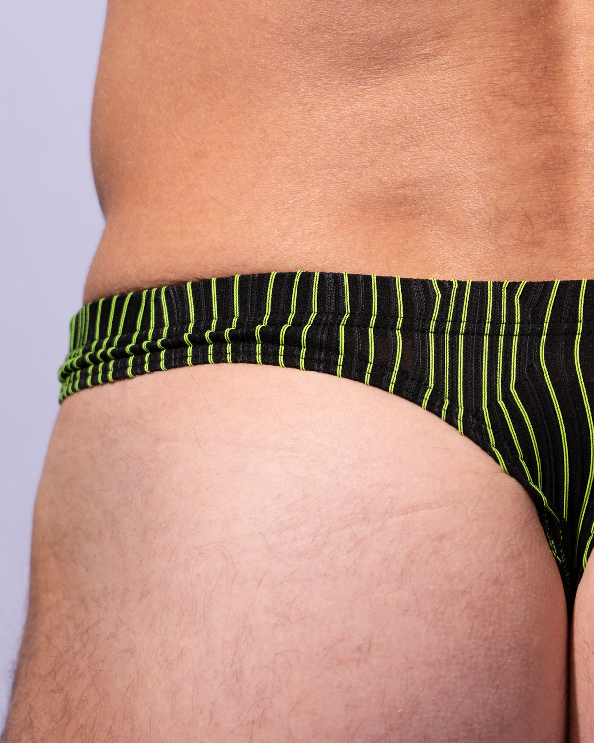 M2615 Hip String