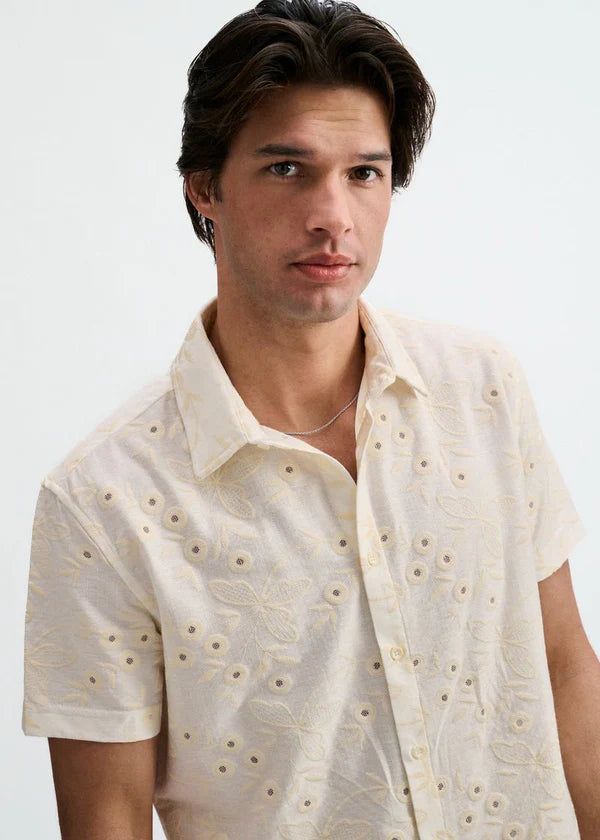 Stretch Eyelet Knit Short Sleeve Shirt