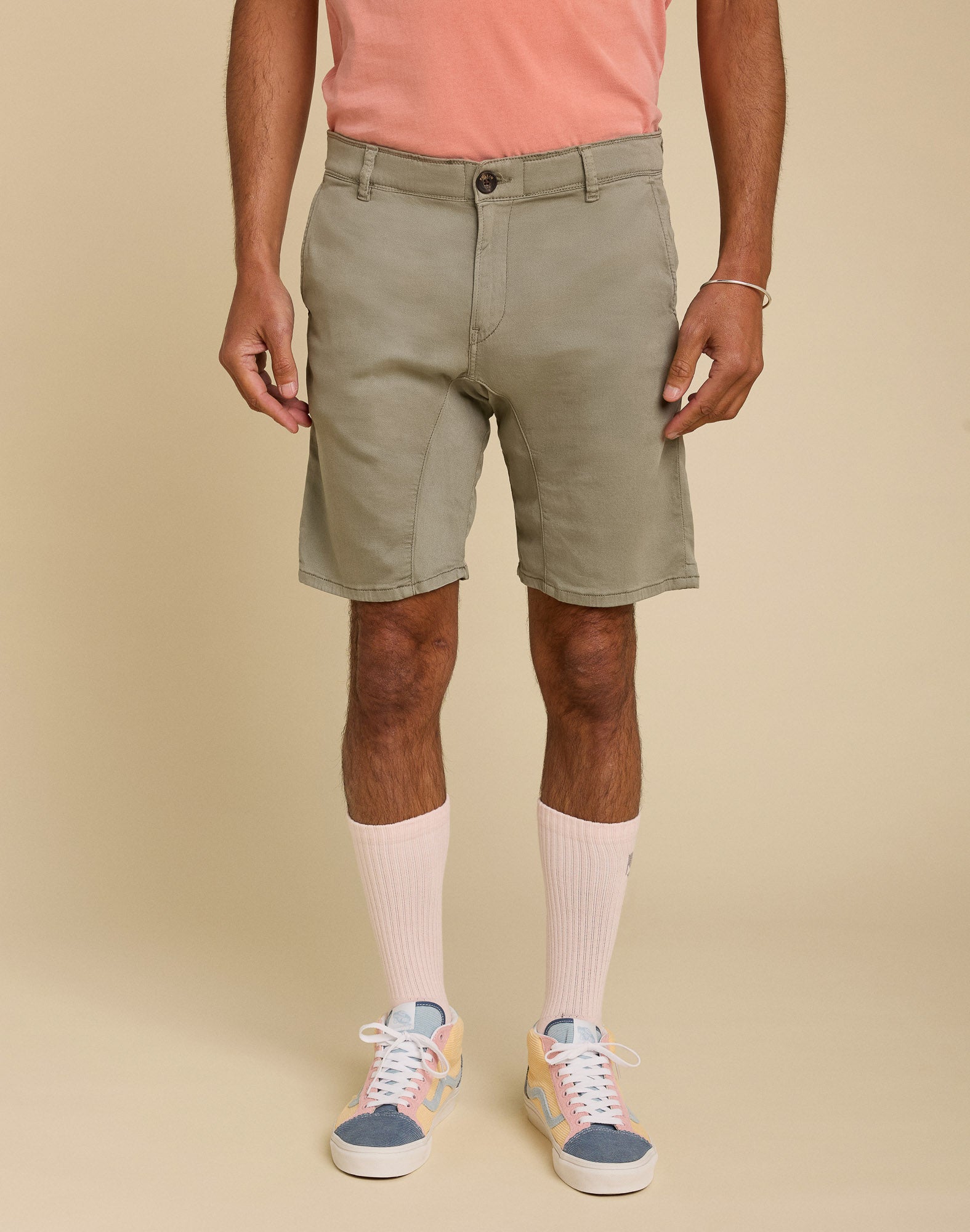CHINO Dening Short Caly