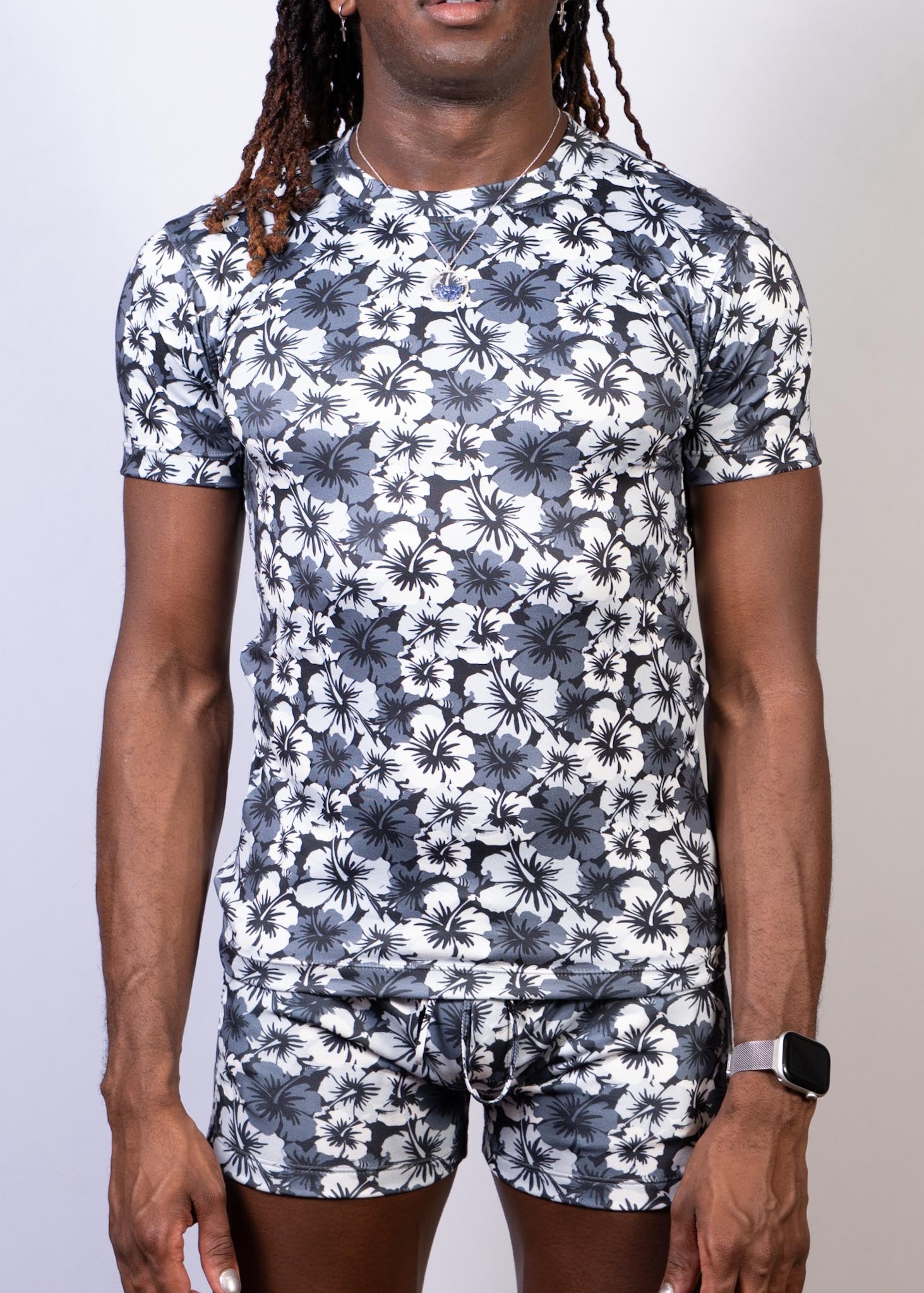 Hawaiian Hibiscus Tee Grey